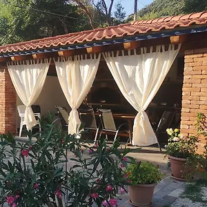 Olivera 2 , Supetarska Draga Croazia