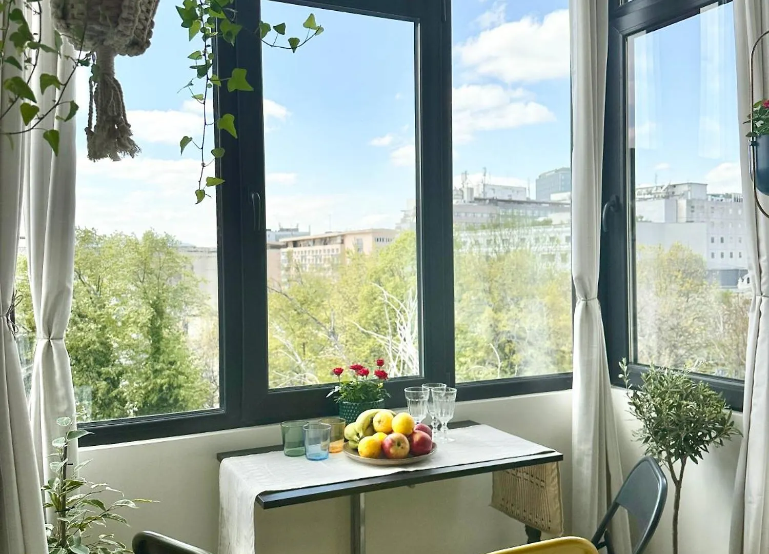 Apartament Harmony Studio - Elegant Escape Near Ateneu Bucureşti România
